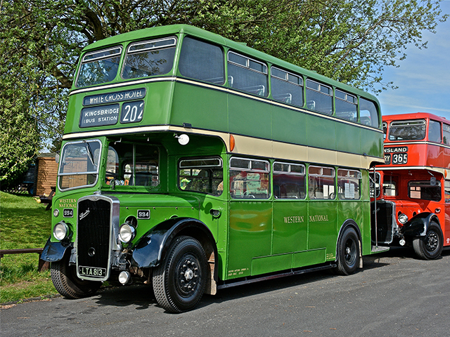 A day in rural Worcestershire featuring two classic immaculately restored 1950s double deckers